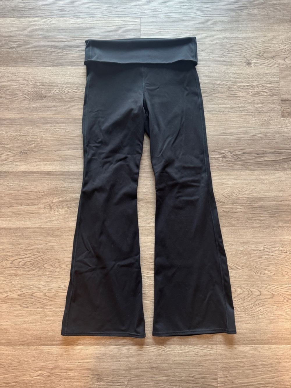 ALO Softsculpt 7/8 Foldover Flare Legging - Picture 6 of 8